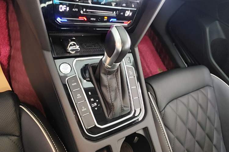 Used Volkswagen Magotan GTE Plug-in Hybrid 2022 GTE Luxury Model
