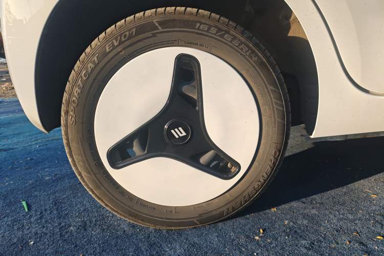 Used JMEV Xiao Qilin 2024 201km Comfort Version Right Rear Wheel Hub