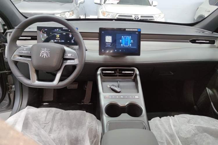 Used BYD Qin PLUS 2026 DM-i 128KM Progressive Model
