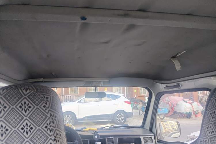 Used Wuling Zhiguang 2013 1.0L Practical Version