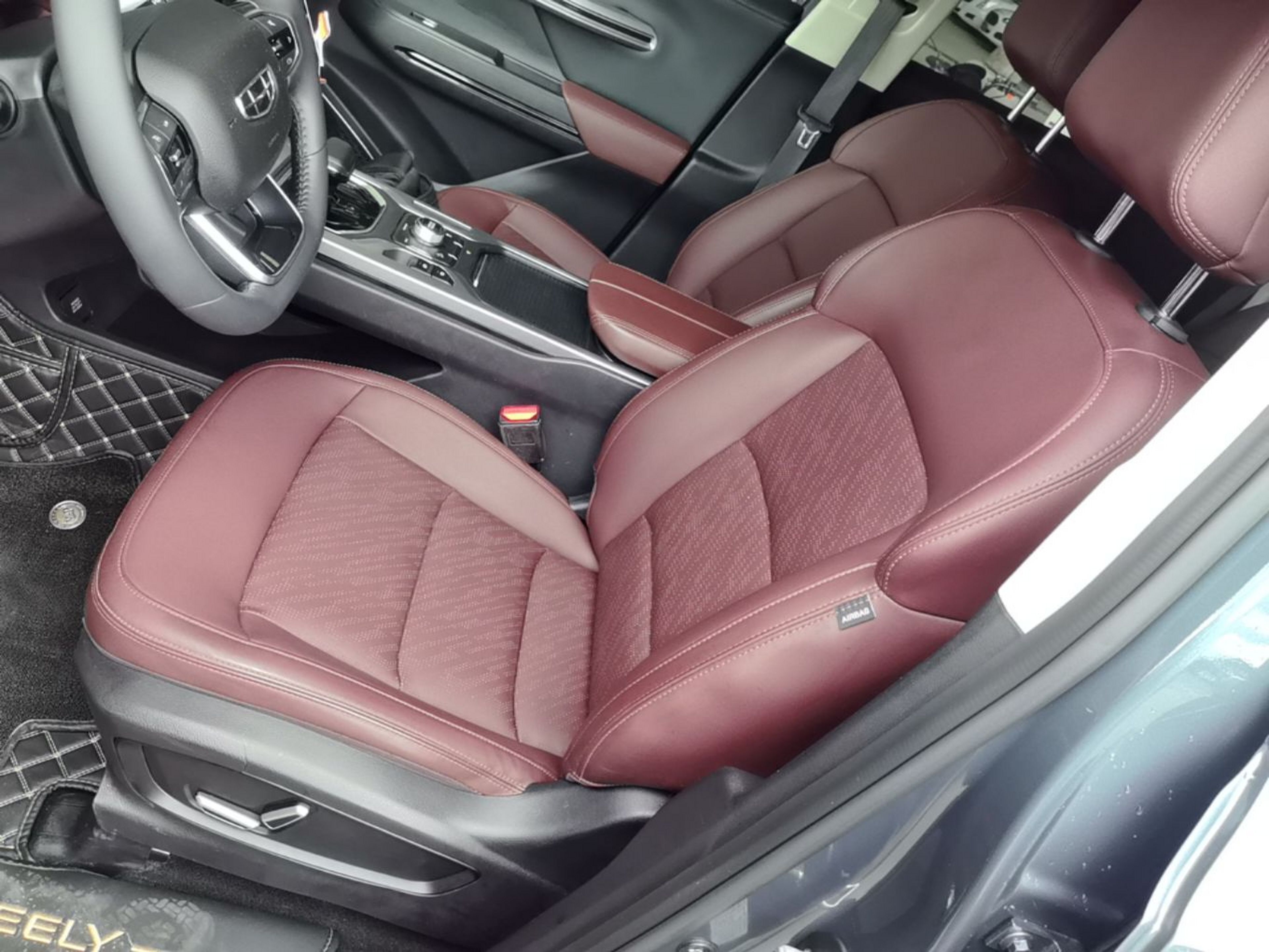 Interior delantero