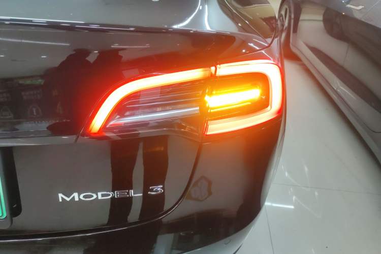 Used Tesla Model 3 2022 Rear-Wheel-Drive Version
