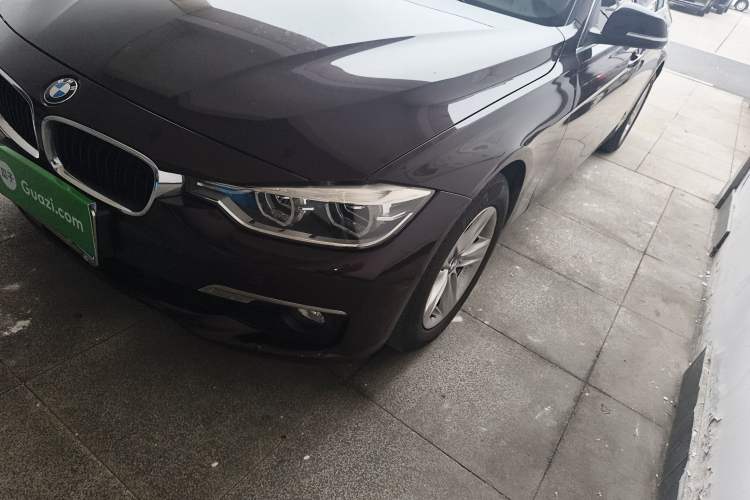Used BMW 3 Series 2016 316Li Fashion Model
