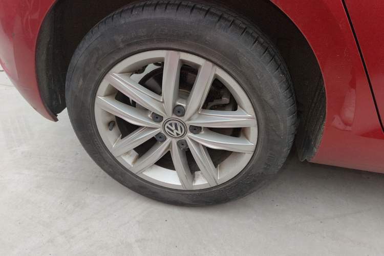 Used Volkswagen Golf 2018 230TSI Automatic Comfort Model
