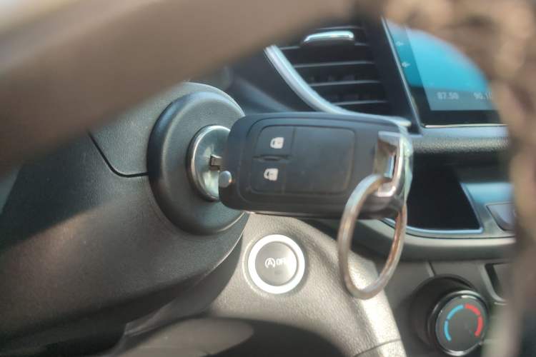 Used Buick Excelle GX 2018 18T Automatic Elite Model Vehicle Key