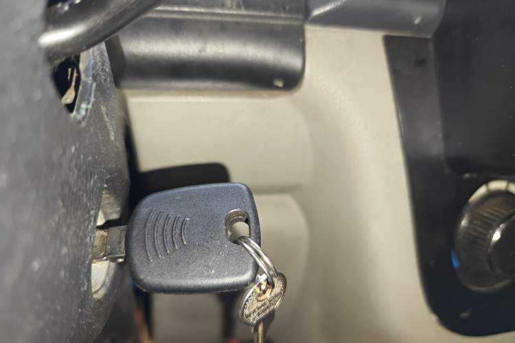 Used CHANGAN KAICHENG Taurus 2011 1.3L Comfort Model