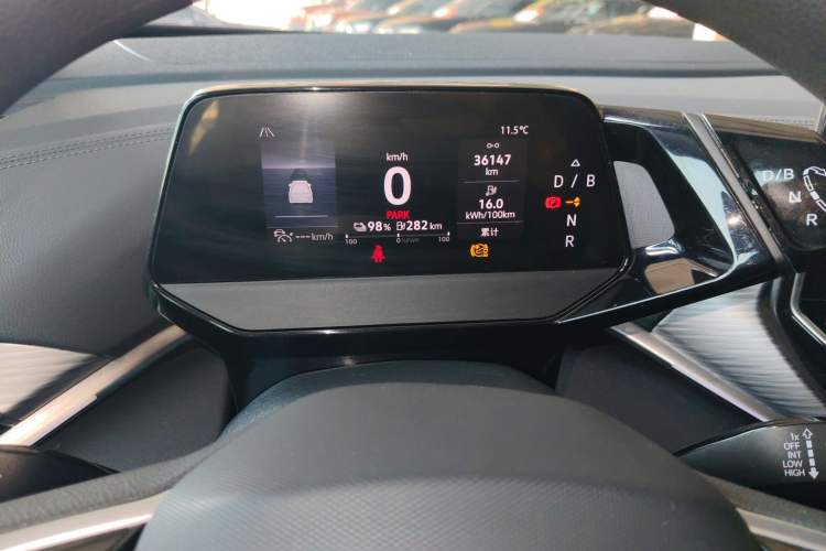 Used Volkswagen ID.4 CROZZ 2024 Pure Edition Limited Edition Instrument Cluster