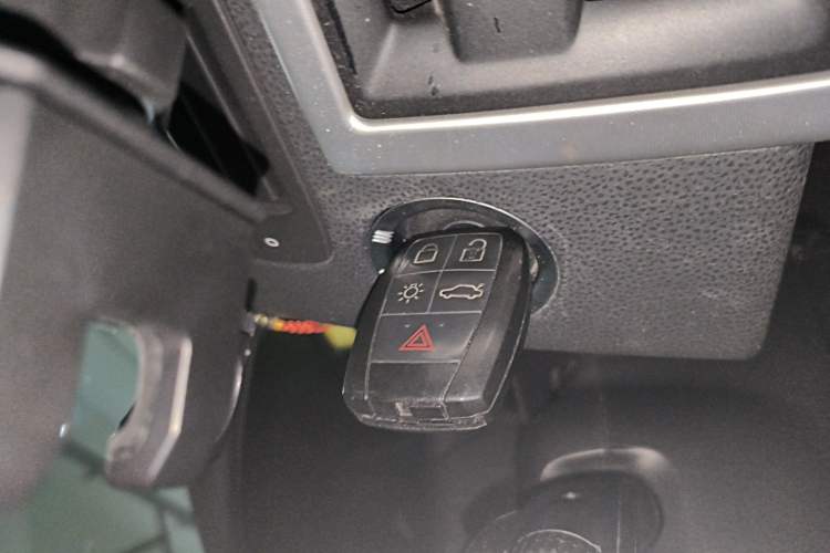 Used Volvo C30 2011 2.0 Zhiya Edition
