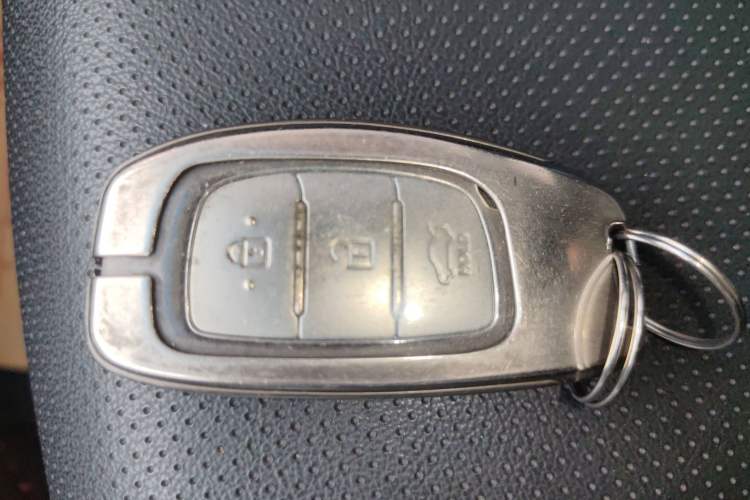 Used Hyundai Mistra 2014 1.8L Automatic Deluxe DLX Model Vehicle Key