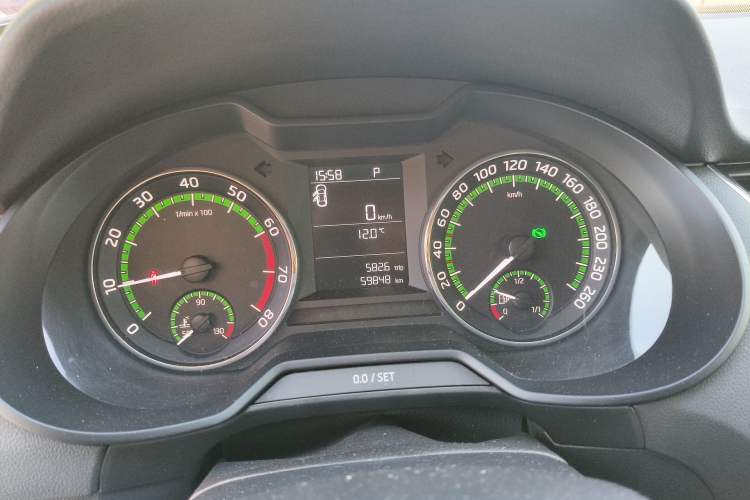 Used Skoda Octavia 2020 1.5L Automatic SmartDrive Comfort Edition Instrument Cluster