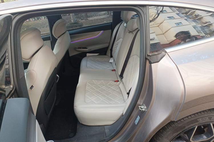 Used CHANGAN NEVO A07 2024 All-Electric "True Fragrance" Edition 710 Flagship Model Left Rear Seat