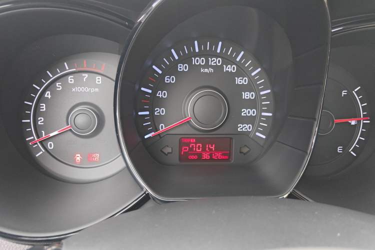 Used Kia K2 2011 Sedan 1.4L Automatic GLS