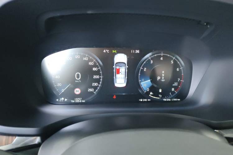 Used Volvo S60 2022 B4 Zhiyuan Luxury Edition