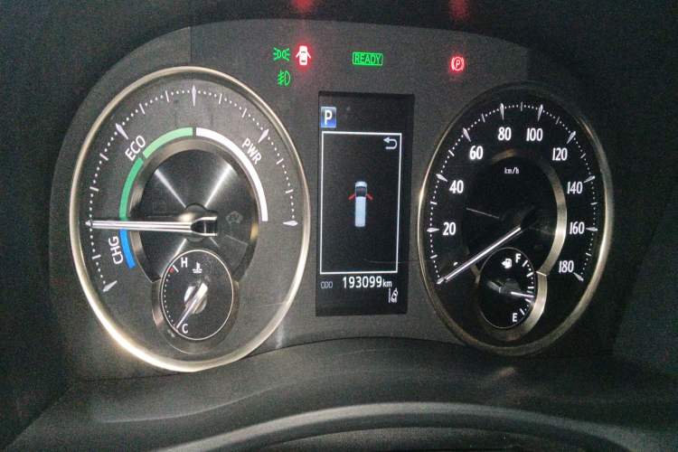 Used Toyota Vellfire 2020 Dual-Engine 2.5L HV Luxury Edition Instrument Cluster