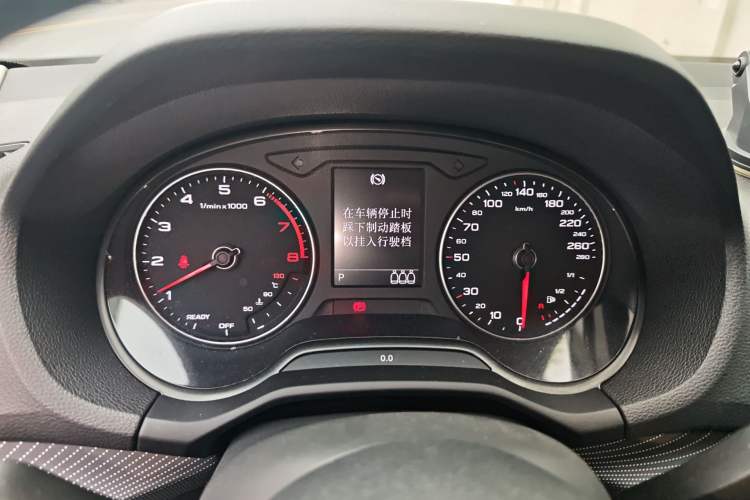 Used Audi Q2L 2020 35 TFSI Fashionable and Elegant Model Instrument Cluster