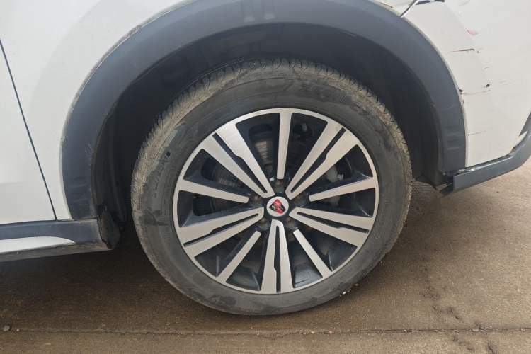 Used Roewe RX5 2020 20T Automatic 4G Connect Superior Flagship Edition Right Front Wheel Hub