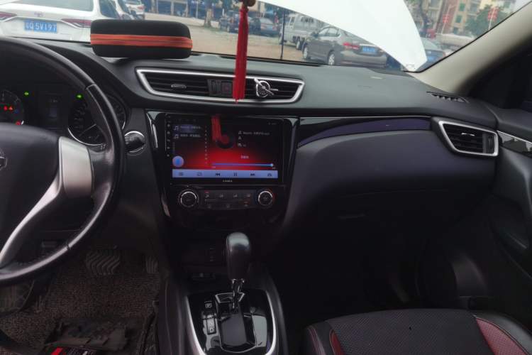 Used Nissan Qashqai 2016 2.0L CVT Luxury Edition