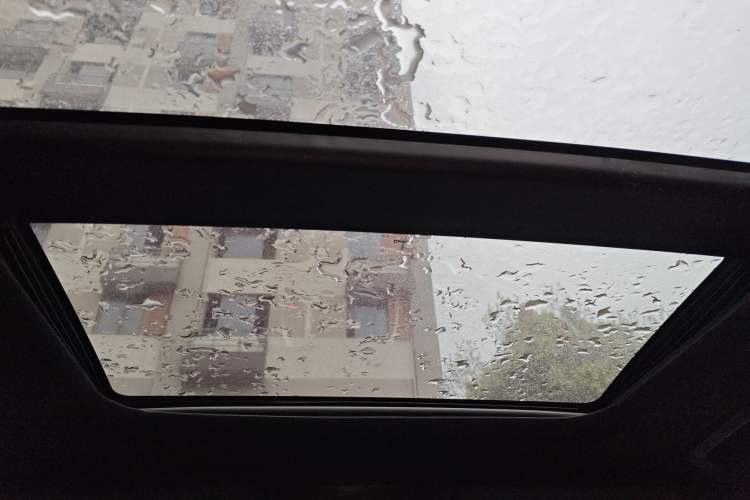 Used Lincoln MKC 2016 2.0T Four-Wheel Drive Prestige Edition Headliner