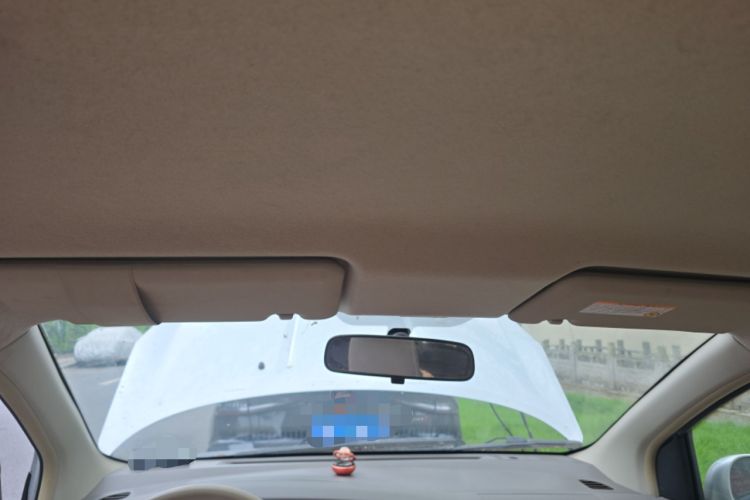 Used Nissan Livina 2008 1.6L Manual XuanNeng Model
