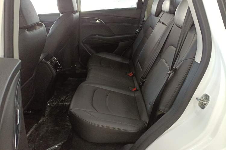 Used BORGWARD BX7 2018 28T Front-Wheel Drive Quality Enjoyment Version 5 Seats China VI Emission Standard