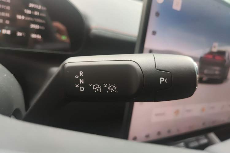 Used Zeekr 007GT 2025 Rear-Drive Intelligent Driving Version 75 kWh Gear Lever