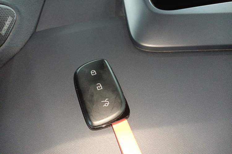 Used Lynk & Co Z20 2025 530 km Range Rear-Wheel Drive Max
