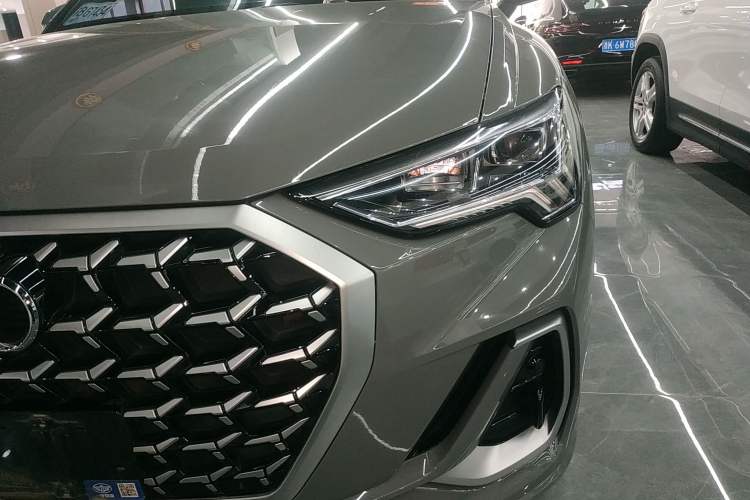 Used Audi Q3 2024 35 TFSI Fashion Dynamic Edition Left Front Headlight