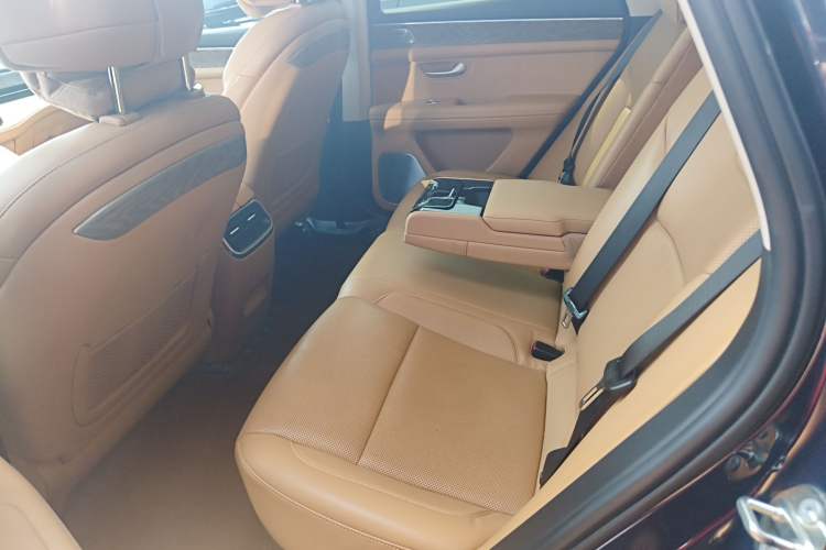 Used Hima AITO M5 2022 Extended-Range Four-Wheel Drive Ultimate Edition Left Rear Seat