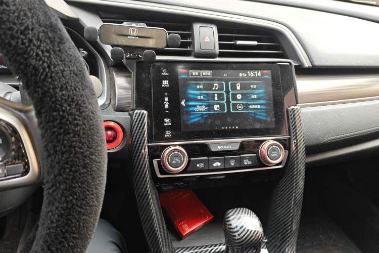 Used Honda Civic 2019 220TURBO CVT Power Edition China VI Emission Standard Audio And AC Panel