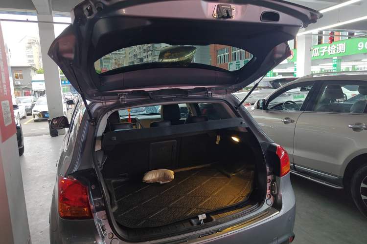 Used Mitsubishi ASX 2013 2.0L CVT Two-Wheel Drive Luxury Edition