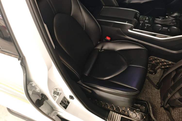 Used Toyota Highlander 2024 2.5L Smart Electric Hybrid Dual-Motor Two-Wheel-Drive Elite Edition 5 Seats
