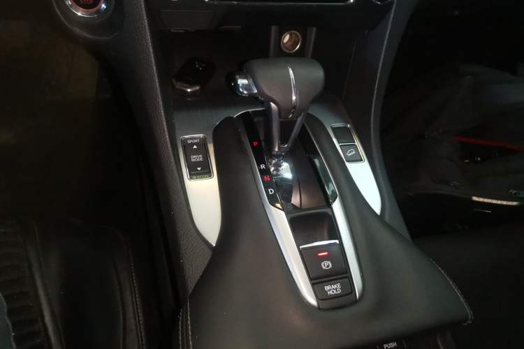 Used Honda Avancier 2022 240TURBO Two-Wheel-Drive Limited-Edition Commemorative Version