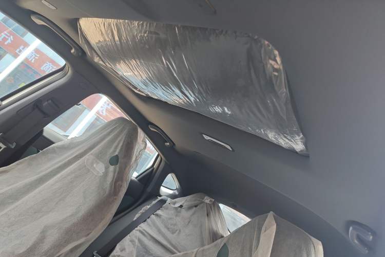 Used CHANGAN NEVO A06 2023 Advanced Model Headliner