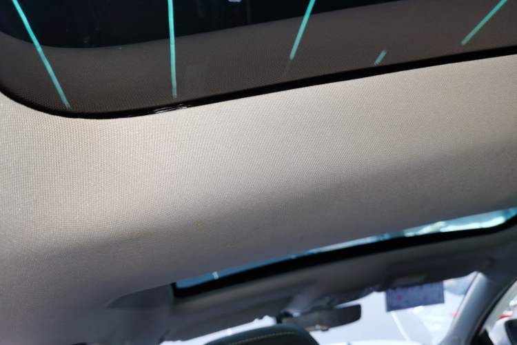 Used Roewe i6 MAX New Energy 2023 EV 420 Skyroof Special Edition Headliner