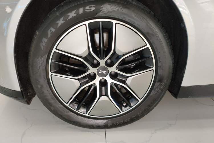 Used XPeng P7 2023 P7i 702 Pro Left Front Wheel Hub