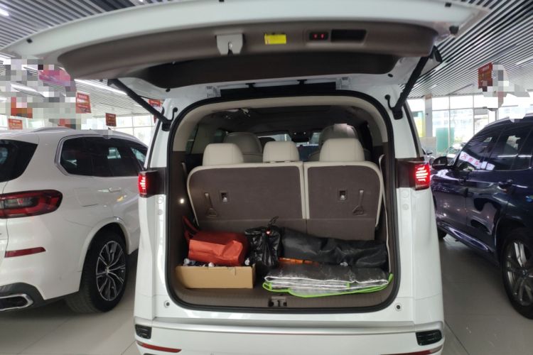 Used Denza D9 2022 DM-i 970 Four-Wheel Drive Prestige Model