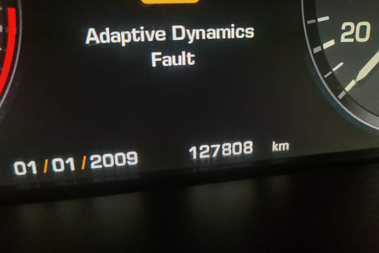 Used Land Rover Range 2012 5.0 SC V8 Prestige Genesis Edition Odometer Close Up