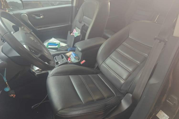 Used Renault Koleos 2014 2.5L 4x4 Comfort Edition
