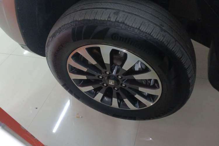 Used Tank 700 New Energy 2024 Hi4-T Extreme Edition Left Front Wheel Hub