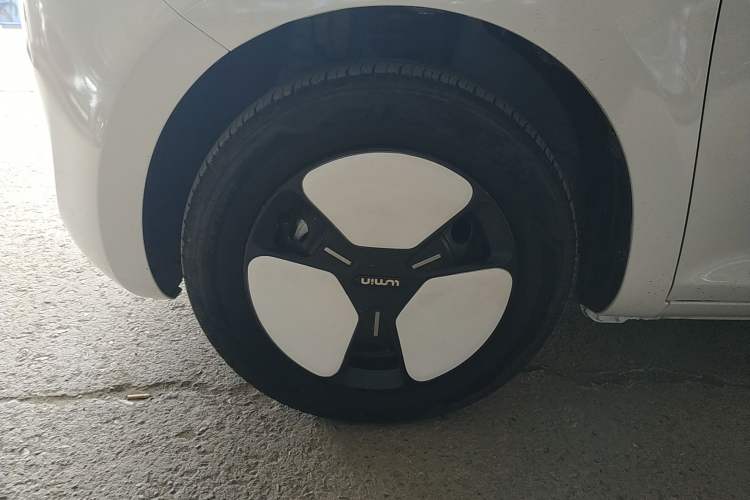 Used CHANGAN Lumin 2022 301km Honey-Sweet Version Exterior 7