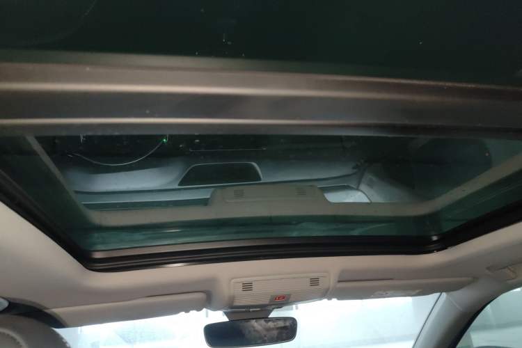 Used Volkswagen Tharu 2025 NewRui 300TSI Prestige Edition