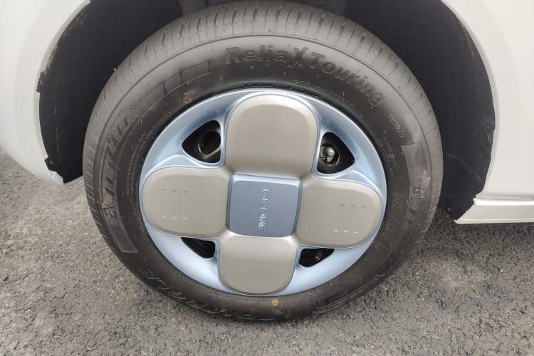 Used Geely Galaxy Panda 2024 Panda Mini 200km Endurance Bear