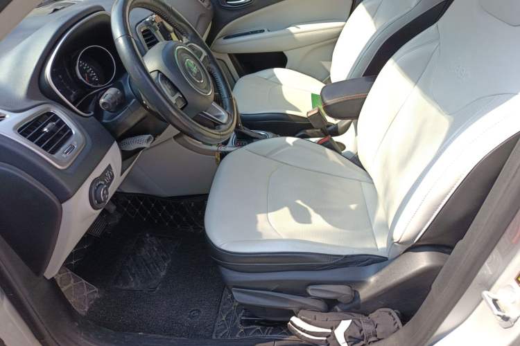 Used Jeep Compass 2017 200T Automatic Family Edition