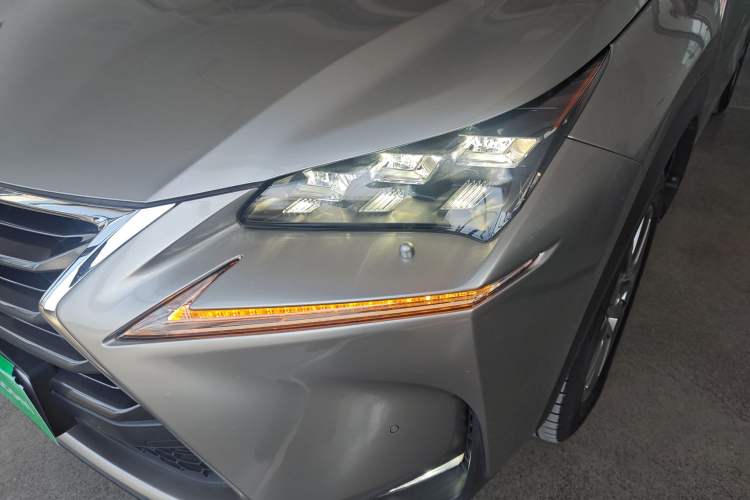 Used Lexus NX 2015 300h All-Wheel-Drive Fēngzhì Edition Left Front Headlight