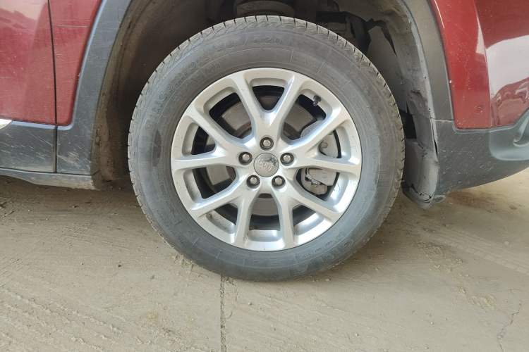 Used Jeep Cherokee 2017 2.0L Superior Edition