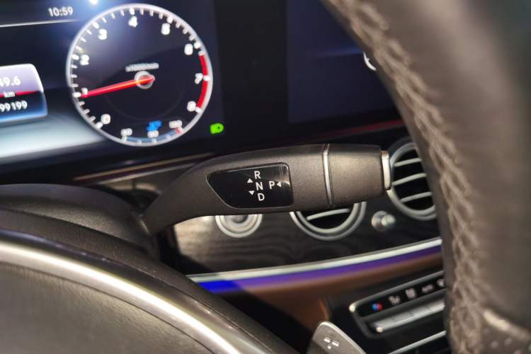 Used Mercedes-Benz E-Class 2018 Facelift E 200 L Sport 4MATIC