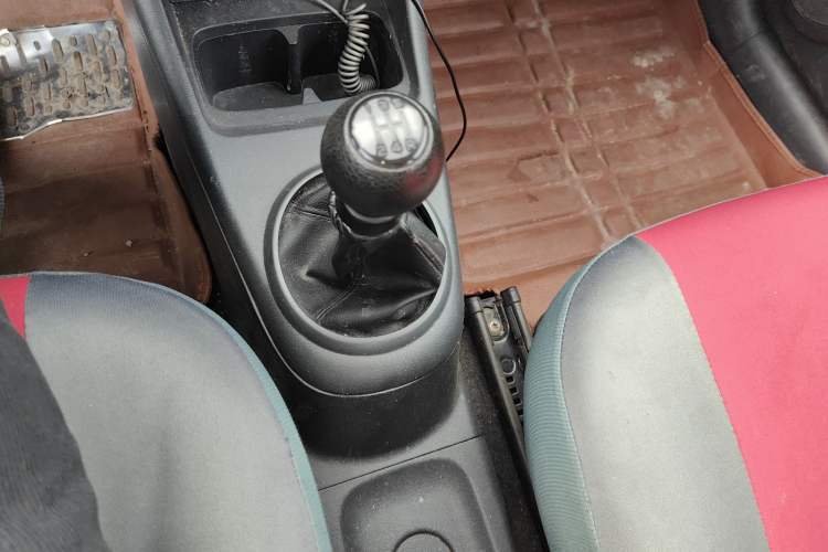 Used Suzuki Alto 2013 1.0L Manual Utility Model