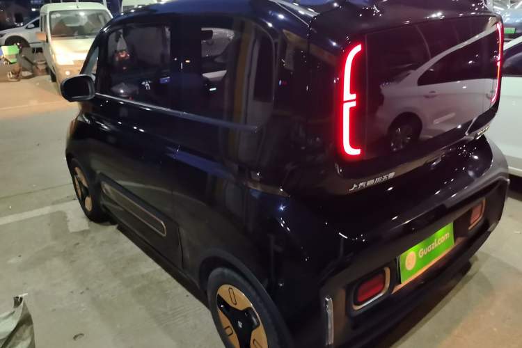 Used Baojun KiWi EV 2021 Artist Model Lithium Iron Phosphate