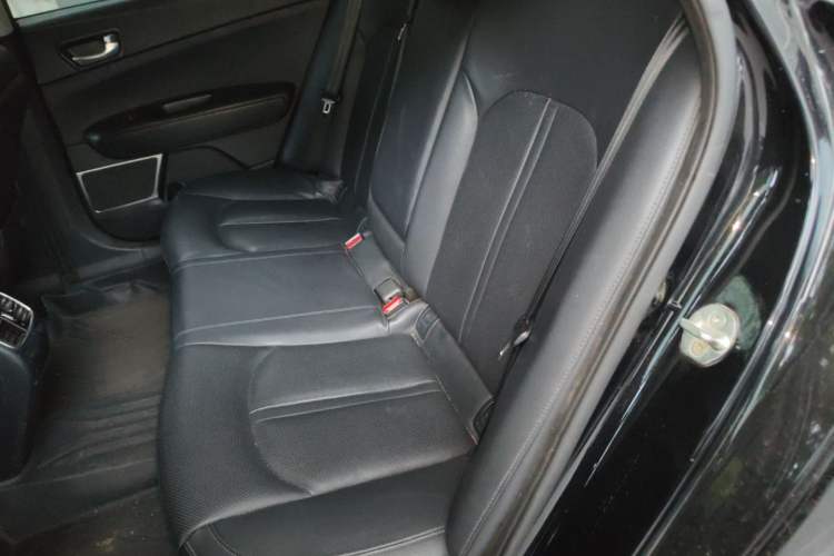 Used Kia K5 2016 2.0L Hybrid GLS