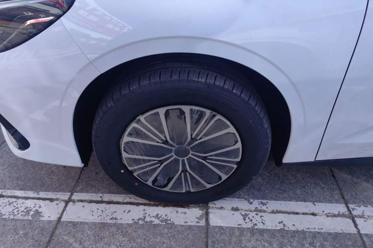 Used Geely Galaxy Galaxy Stellar 6 2026 Model 60km Sailing Edition
